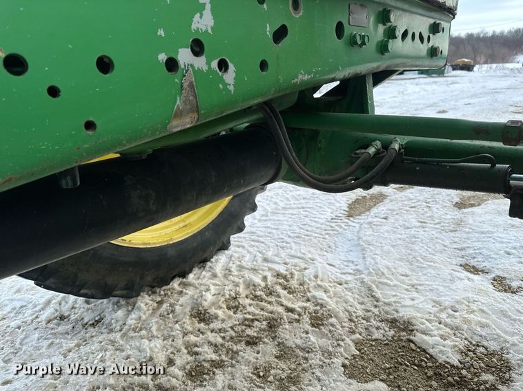 image for item DV0643 1996 John Deere 7400 MFWD tractor