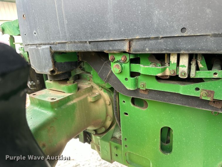 image for item DV0643 1996 John Deere 7400 MFWD tractor