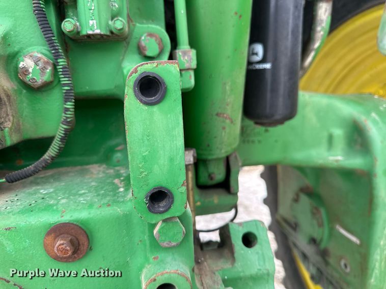 image for item DV0643 1996 John Deere 7400 MFWD tractor