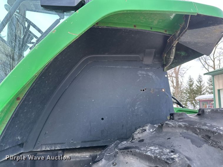 image for item DV0643 1996 John Deere 7400 MFWD tractor