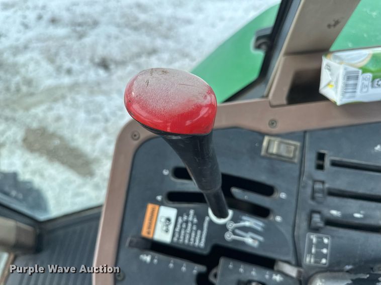 image for item DV0643 1996 John Deere 7400 MFWD tractor