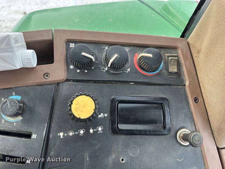 image for item DV0643 1996 John Deere 7400 MFWD tractor