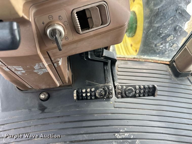 image for item DV0643 1996 John Deere 7400 MFWD tractor