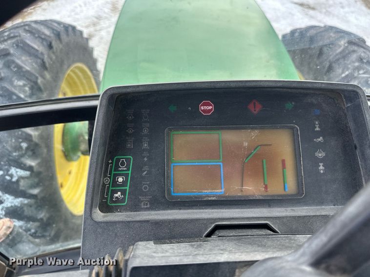 image for item DV0643 1996 John Deere 7400 MFWD tractor