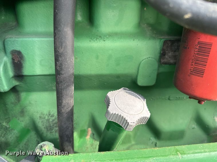 image for item DV0643 1996 John Deere 7400 MFWD tractor