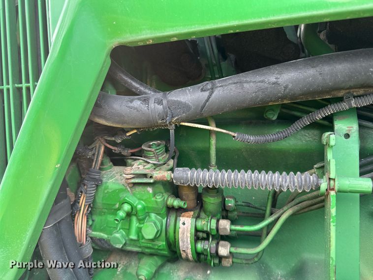 image for item DV0643 1996 John Deere 7400 MFWD tractor