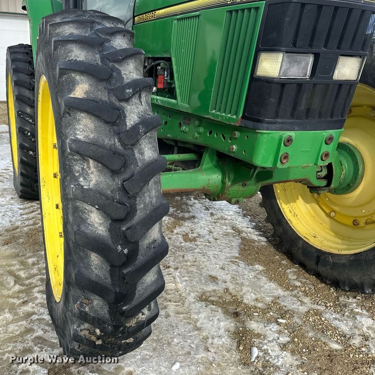 image for item DV0643 1996 John Deere 7400 MFWD tractor