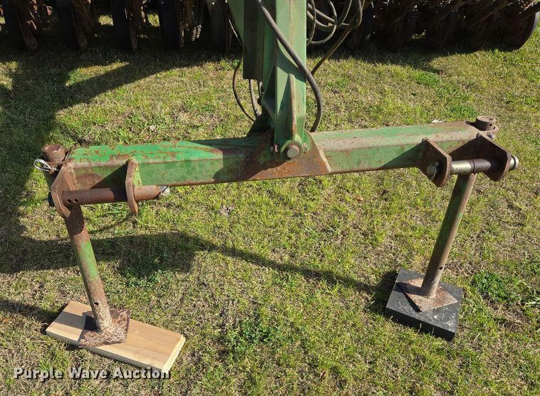 image for item DV1340 John Deere 1560 no-till grain drill