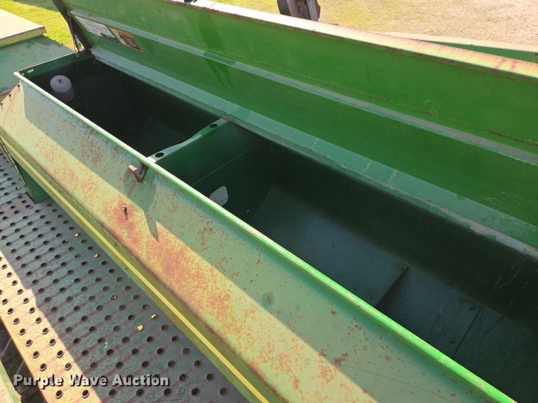 image for item DV1340 John Deere 1560 no-till grain drill