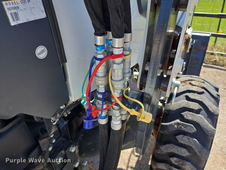 image for item DV1343 2021 Bobcat CT2040 MFWD tractor