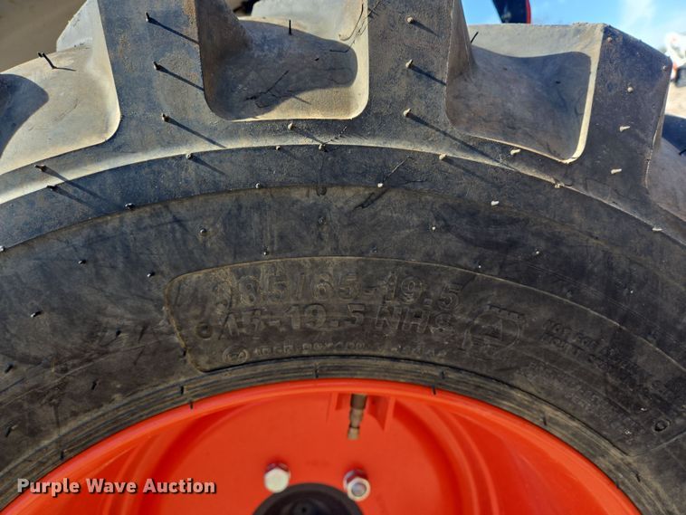 image for item DV1343 2021 Bobcat CT2040 MFWD tractor