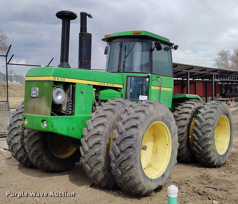 image for item DV6696 1978 John Deere 8430 4WD tractor