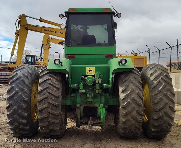 image for item DV6696 1978 John Deere 8430 4WD tractor