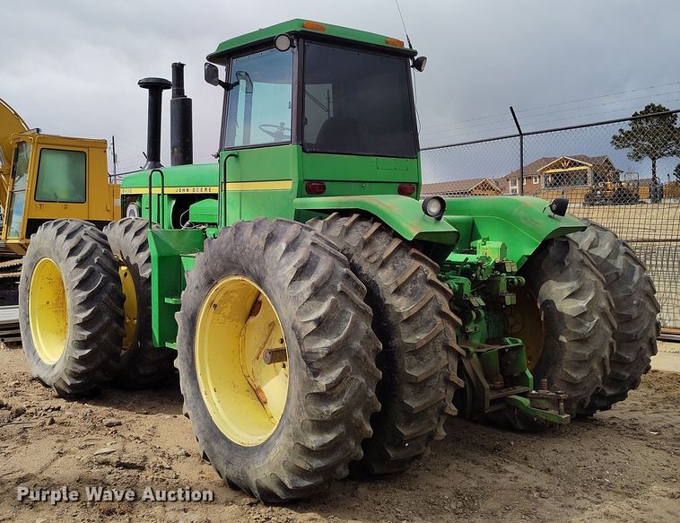 image for item DV6696 1978 John Deere 8430 4WD tractor
