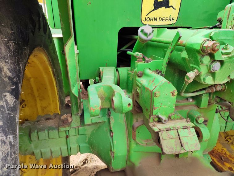 image for item DV6696 1978 John Deere 8430 4WD tractor