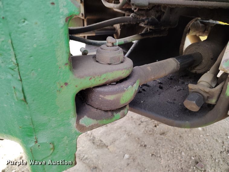 image for item DV6696 1978 John Deere 8430 4WD tractor