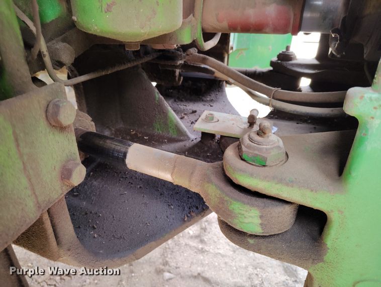 image for item DV6696 1978 John Deere 8430 4WD tractor