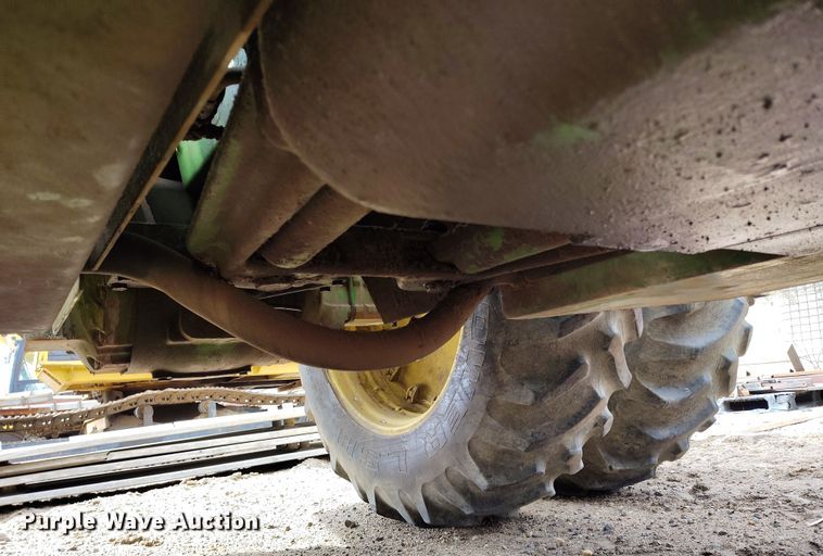 image for item DV6696 1978 John Deere 8430 4WD tractor