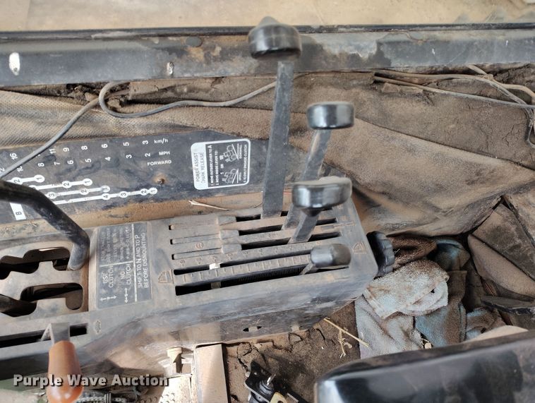 image for item DV6696 1978 John Deere 8430 4WD tractor