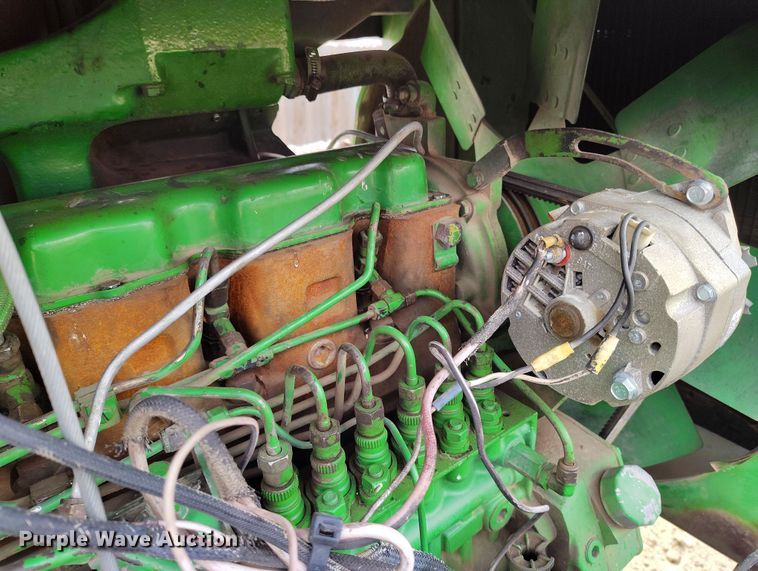 image for item DV6696 1978 John Deere 8430 4WD tractor