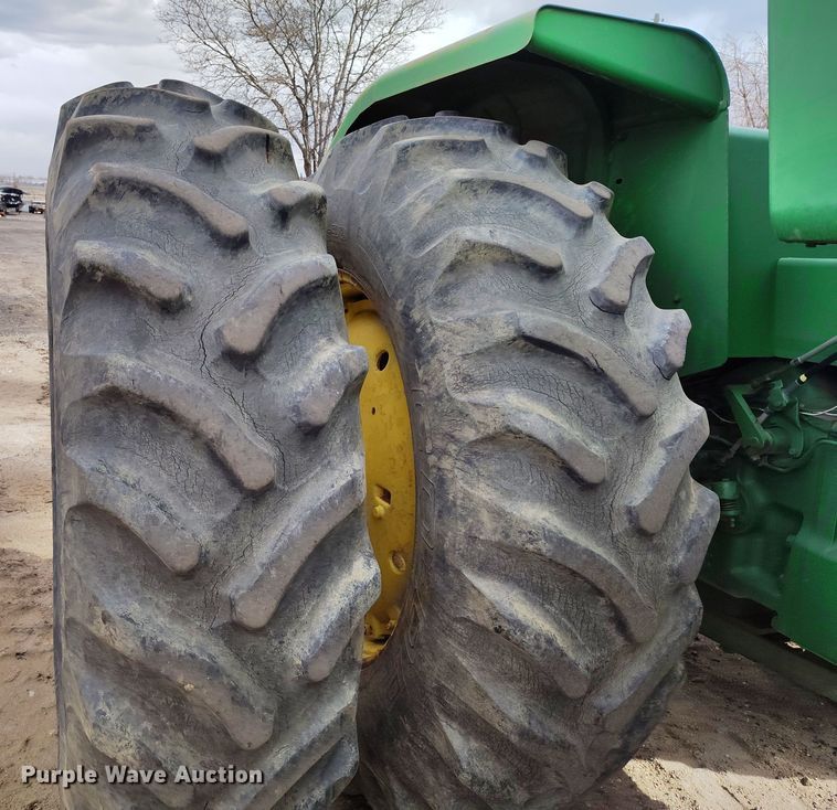 image for item DV6696 1978 John Deere 8430 4WD tractor