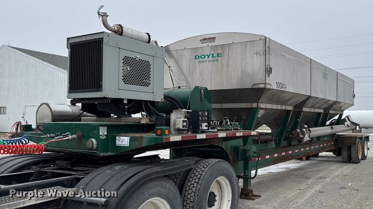 image for item DW2471 2013 Behnke Enterprises fertilizer tender trailer