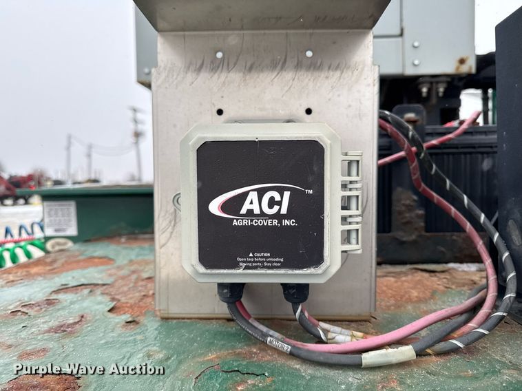 image for item DW2471 2013 Behnke Enterprises fertilizer tender trailer