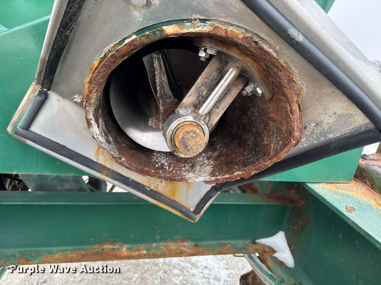 image for item DW2471 2013 Behnke Enterprises fertilizer tender trailer