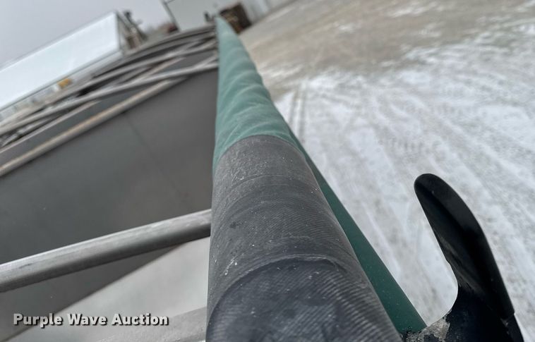 image for item DW2471 2013 Behnke Enterprises fertilizer tender trailer