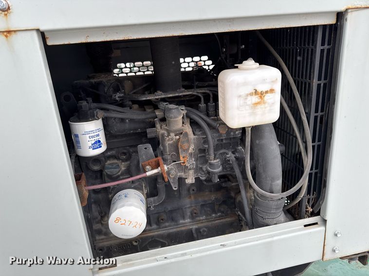 image for item DW2471 2013 Behnke Enterprises fertilizer tender trailer