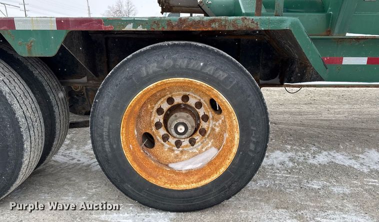 image for item DW2471 2013 Behnke Enterprises fertilizer tender trailer