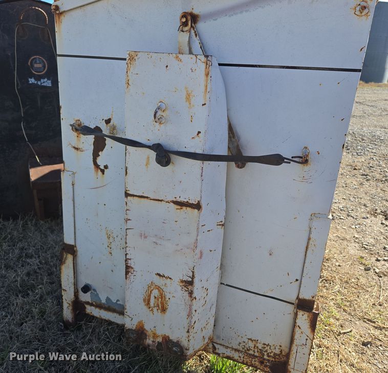 image for item ED2489 My-D Han-d cake feeder