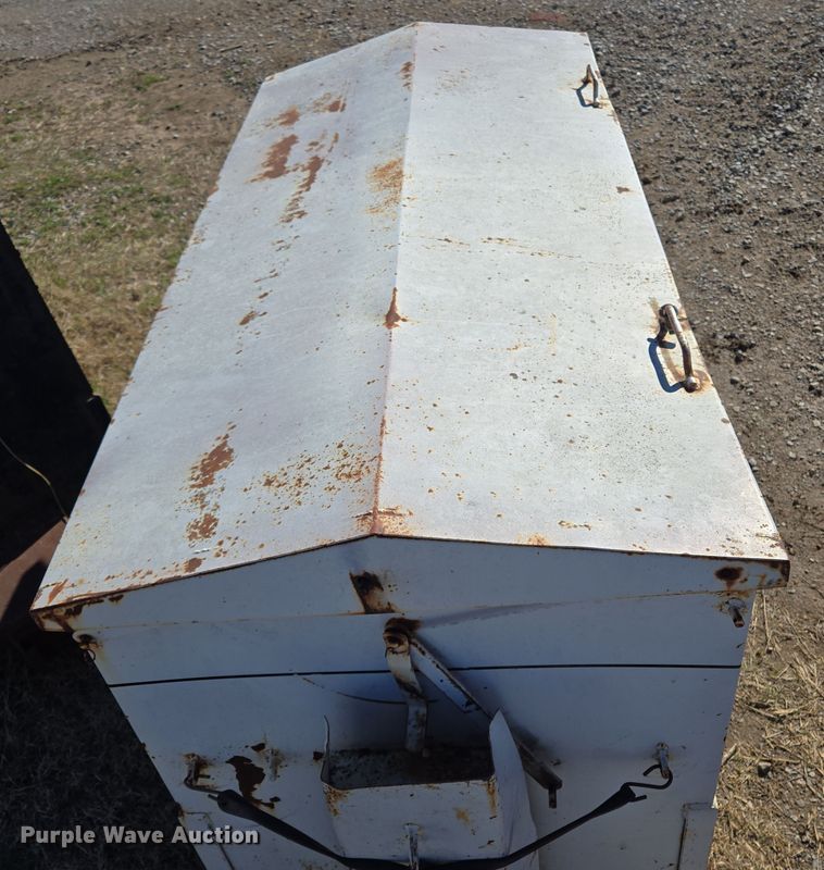 image for item ED2489 My-D Han-d cake feeder