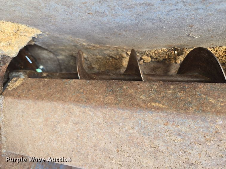 image for item ED2489 My-D Han-d cake feeder