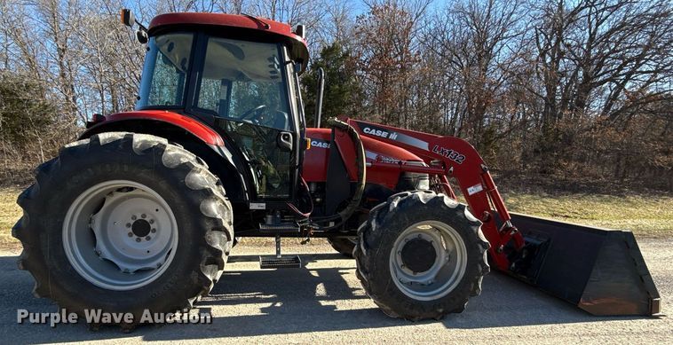 image for item ED4077 2004 Case IH JX95 MFWD tractor