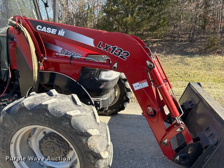 image for item ED4077 2004 Case IH JX95 MFWD tractor