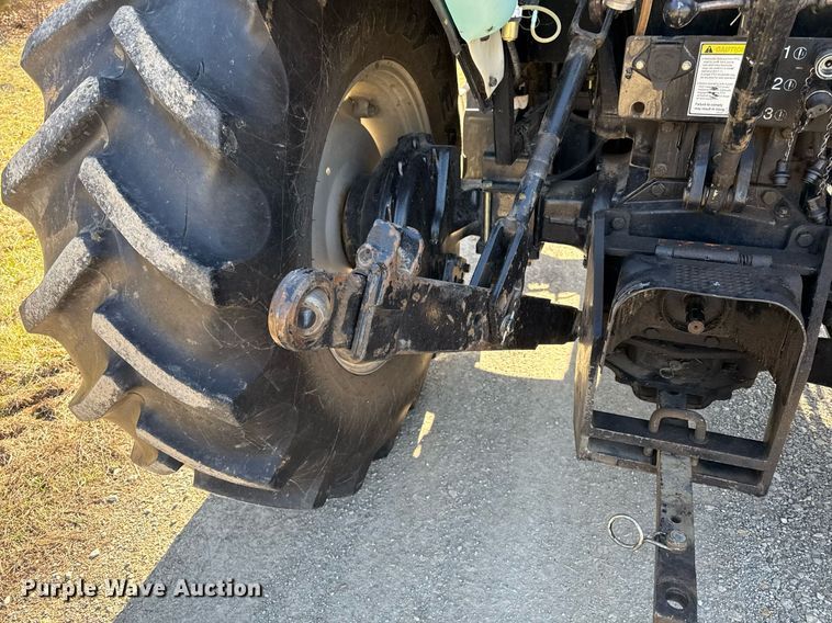 image for item ED4077 2004 Case IH JX95 MFWD tractor