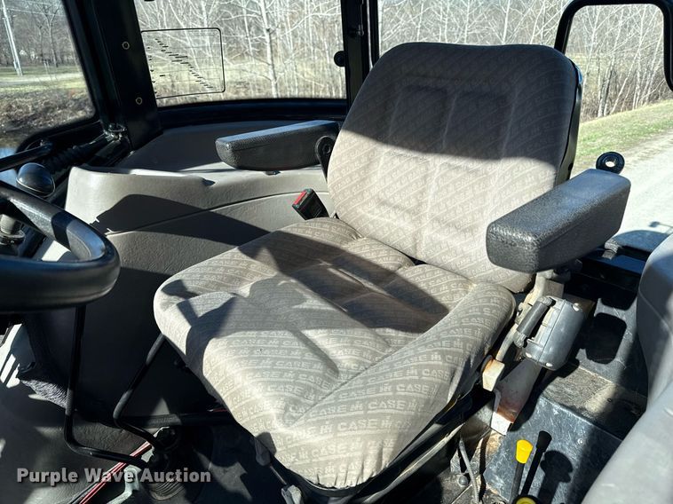 image for item ED4077 2004 Case IH JX95 MFWD tractor