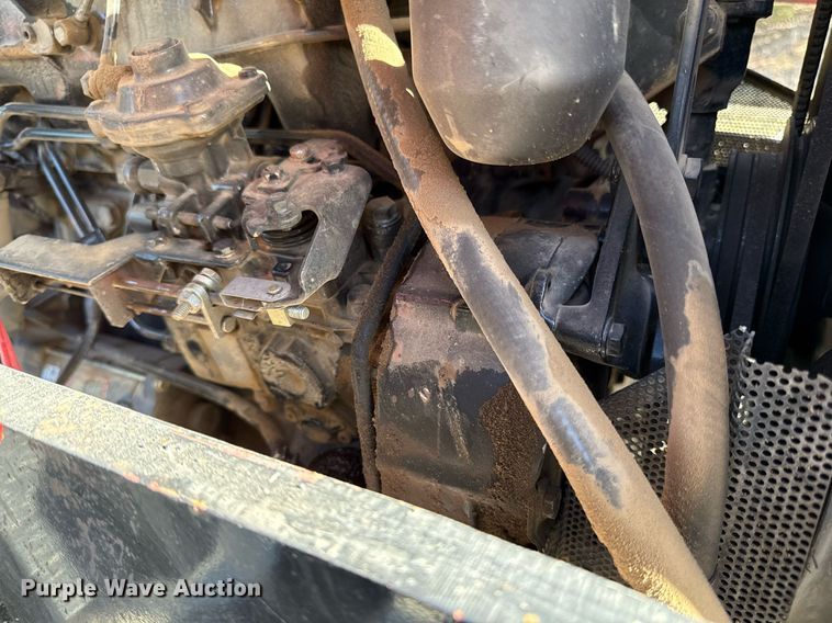 image for item ED4077 2004 Case IH JX95 MFWD tractor