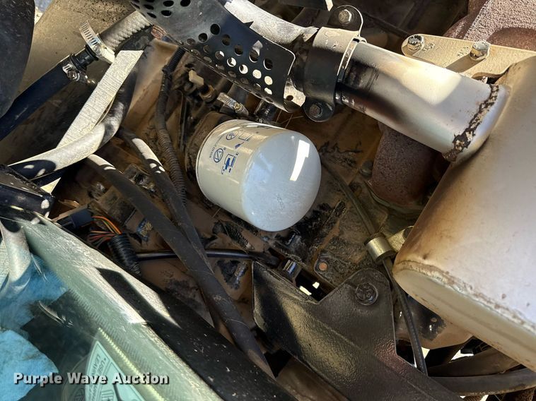 image for item ED4077 2004 Case IH JX95 MFWD tractor