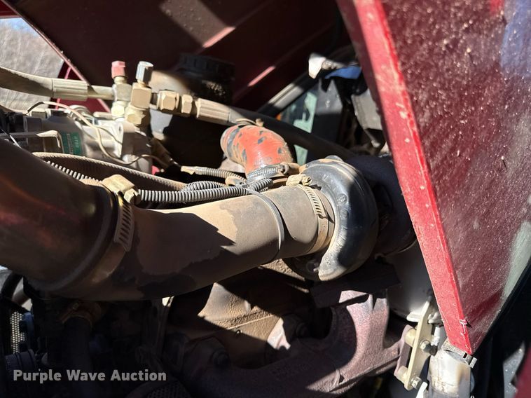 image for item ED4077 2004 Case IH JX95 MFWD tractor