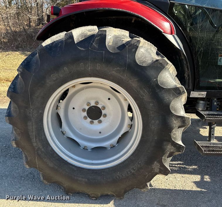 image for item ED4077 2004 Case IH JX95 MFWD tractor