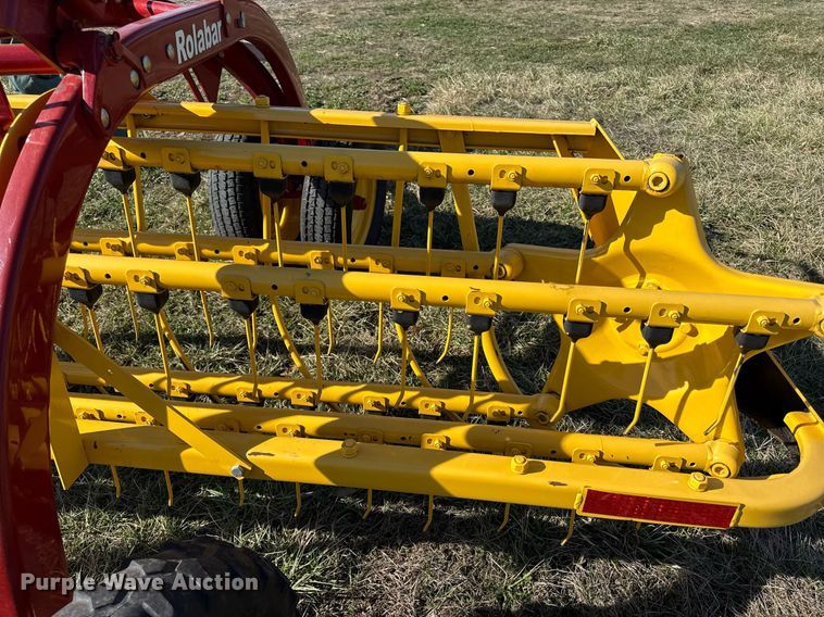image for item ED4079 2011 New Holland 258 hay rake