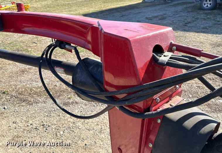 image for item ED4080 2012 New Holland H7230 disc mower