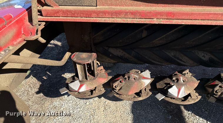 image for item ED4080 2012 New Holland H7230 disc mower