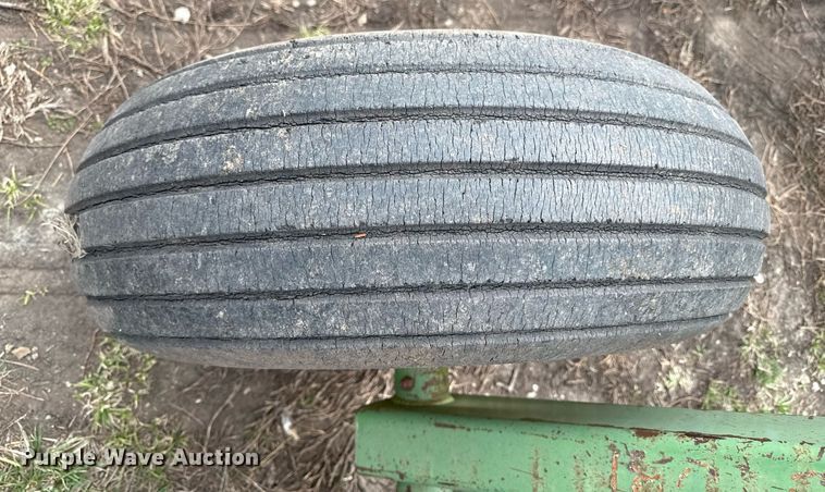 image for item ED4120 John Deere 220 double off-set disk