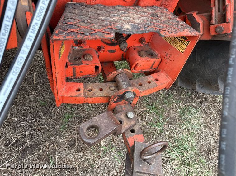 image for item ED4121 1980 Case 2390 tractor