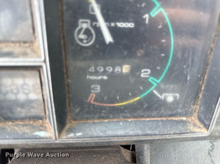 image for item ED4121 1980 Case 2390 tractor