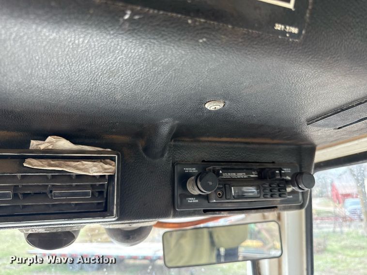 image for item ED4121 1980 Case 2390 tractor