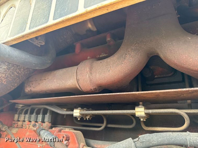 image for item ED4121 1980 Case 2390 tractor